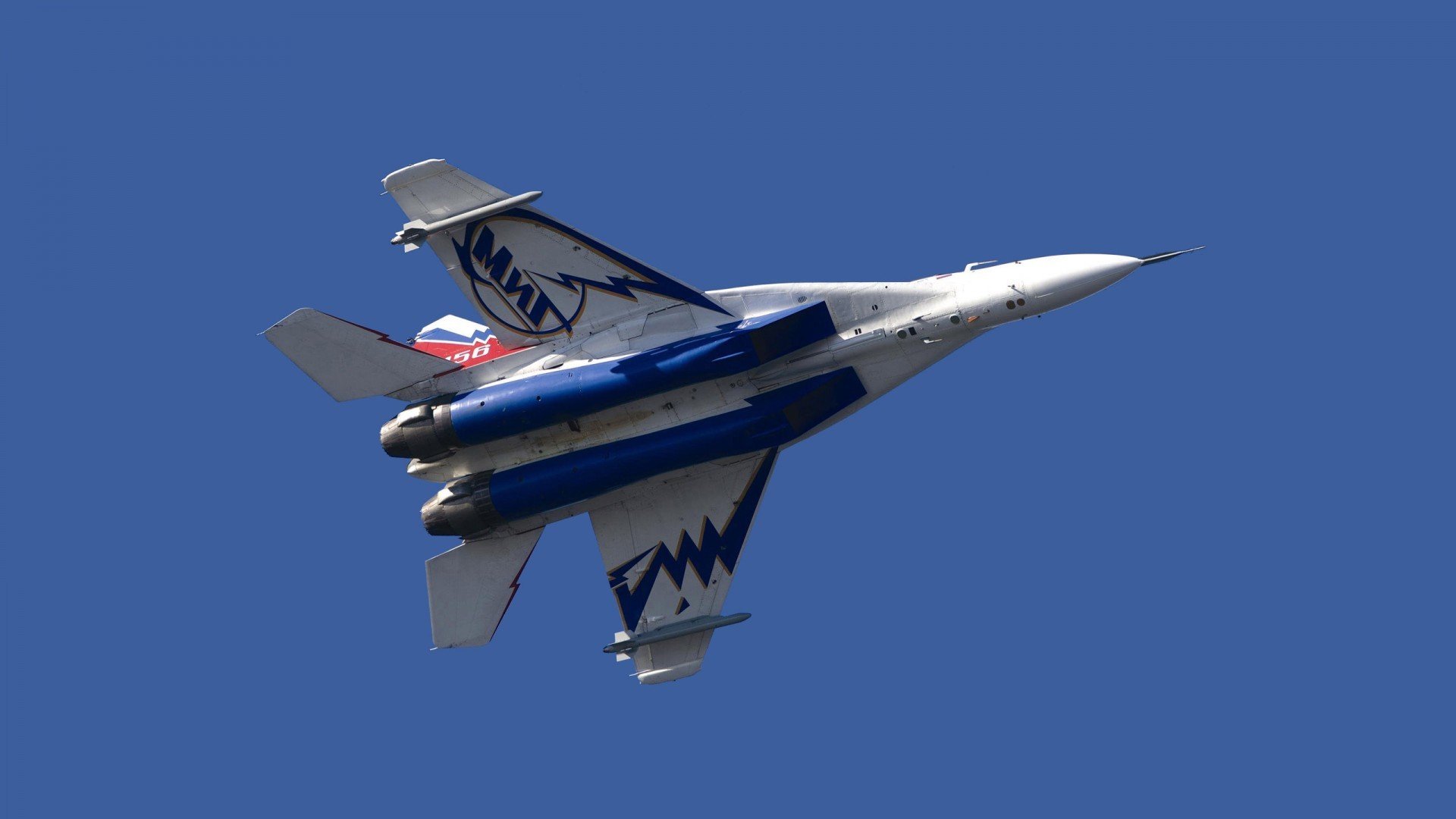 大型港口帆船竞赛，海上风云的壮丽奇观，帆船国际比赛